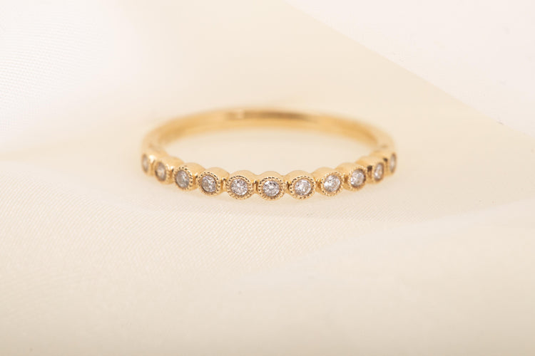 Diamond Milgrain Halo Band